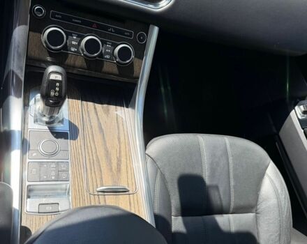 Білий Ленд Ровер Range Rover Sport, об'ємом двигуна 2.99 л та пробігом 142 тис. км за 25700 $, фото 43 на Automoto.ua