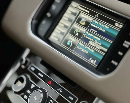 Білий Ленд Ровер Range Rover Sport, об'ємом двигуна 3 л та пробігом 173 тис. км за 24999 $, фото 24 на Automoto.ua