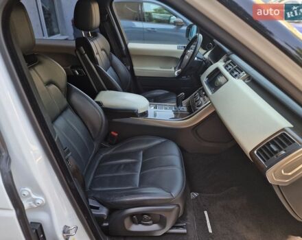 Білий Ленд Ровер Range Rover Sport, об'ємом двигуна 2.99 л та пробігом 99 тис. км за 28490 $, фото 51 на Automoto.ua