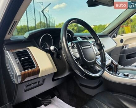 Білий Ленд Ровер Range Rover Sport, об'ємом двигуна 3 л та пробігом 194 тис. км за 23777 $, фото 38 на Automoto.ua