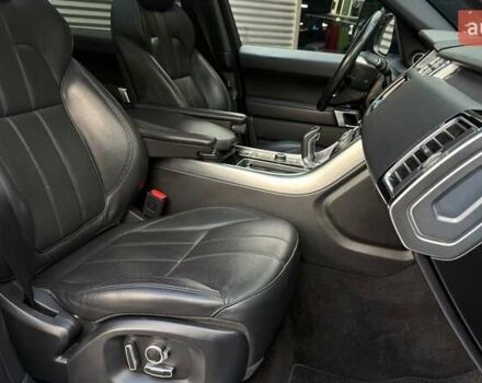 Білий Ленд Ровер Range Rover Sport, об'ємом двигуна 3 л та пробігом 261 тис. км за 26990 $, фото 14 на Automoto.ua