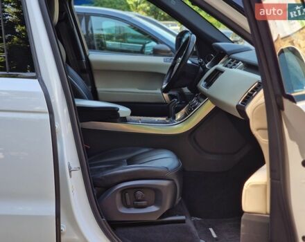 Білий Ленд Ровер Range Rover Sport, об'ємом двигуна 2.99 л та пробігом 99 тис. км за 24990 $, фото 53 на Automoto.ua