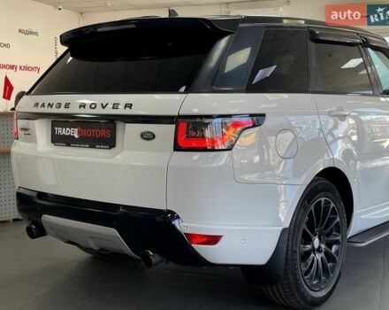 Білий Ленд Ровер Range Rover Sport, об'ємом двигуна 3 л та пробігом 203 тис. км за 22490 $, фото 8 на Automoto.ua