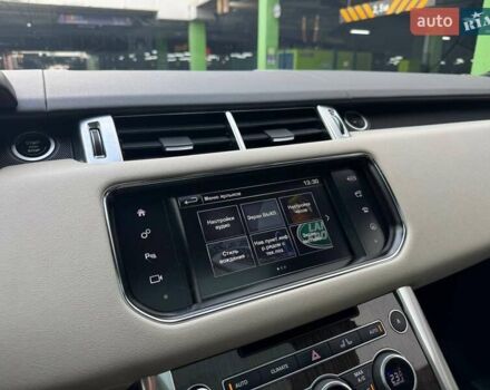 Білий Ленд Ровер Range Rover Sport, об'ємом двигуна 2.99 л та пробігом 167 тис. км за 25990 $, фото 22 на Automoto.ua