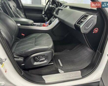 Белый Ленд Ровер Рендж Ровер Спорт, объемом двигателя 3 л и пробегом 146 тыс. км за 24500 $, фото 27 на Automoto.ua