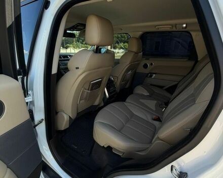Білий Ленд Ровер Range Rover Sport, об'ємом двигуна 3 л та пробігом 117 тис. км за 29990 $, фото 15 на Automoto.ua