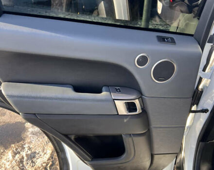 Белый Ленд Ровер Рендж Ровер Спорт, объемом двигателя 3 л и пробегом 186 тыс. км за 25500 $, фото 20 на Automoto.ua