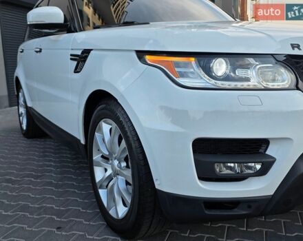 Білий Ленд Ровер Range Rover Sport, об'ємом двигуна 3 л та пробігом 194 тис. км за 23777 $, фото 12 на Automoto.ua