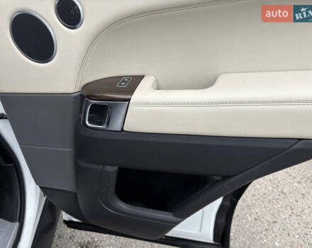 Білий Ленд Ровер Range Rover Sport, об'ємом двигуна 2.99 л та пробігом 98 тис. км за 32999 $, фото 21 на Automoto.ua