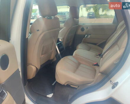 Білий Ленд Ровер Range Rover Sport, об'ємом двигуна 2.99 л та пробігом 219 тис. км за 23000 $, фото 10 на Automoto.ua