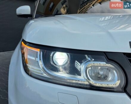 Білий Ленд Ровер Range Rover Sport, об'ємом двигуна 3 л та пробігом 194 тис. км за 23777 $, фото 29 на Automoto.ua