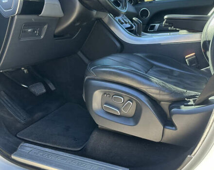 Білий Ленд Ровер Range Rover Sport, об'ємом двигуна 3 л та пробігом 170 тис. км за 27800 $, фото 11 на Automoto.ua