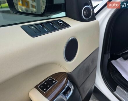 Білий Ленд Ровер Range Rover Sport, об'ємом двигуна 3 л та пробігом 194 тис. км за 23777 $, фото 41 на Automoto.ua