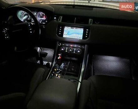 Білий Ленд Ровер Range Rover Sport, об'ємом двигуна 2.99 л та пробігом 105 тис. км за 26900 $, фото 17 на Automoto.ua