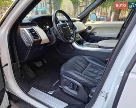 Білий Ленд Ровер Range Rover Sport, об'ємом двигуна 2.99 л та пробігом 99 тис. км за 28490 $, фото 40 на Automoto.ua