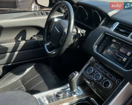 Белый Ленд Ровер Рендж Ровер Спорт, объемом двигателя 3 л и пробегом 195 тыс. км за 20800 $, фото 23 на Automoto.ua