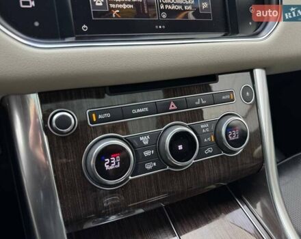 Білий Ленд Ровер Range Rover Sport, об'ємом двигуна 2.99 л та пробігом 167 тис. км за 23990 $, фото 26 на Automoto.ua