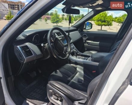 Білий Ленд Ровер Range Rover Sport, об'ємом двигуна 3 л та пробігом 186 тис. км за 26000 $, фото 7 на Automoto.ua