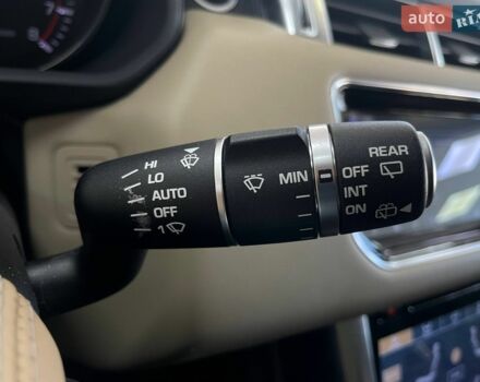 Білий Ленд Ровер Range Rover Sport, об'ємом двигуна 3 л та пробігом 203 тис. км за 22490 $, фото 22 на Automoto.ua