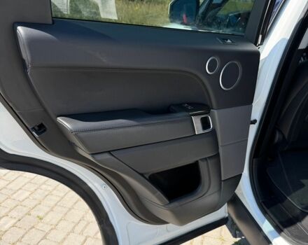 Білий Ленд Ровер Range Rover Sport, об'ємом двигуна 2.99 л та пробігом 142 тис. км за 25700 $, фото 28 на Automoto.ua