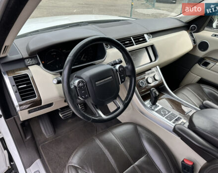 Білий Ленд Ровер Range Rover Sport, об'ємом двигуна 2.99 л та пробігом 164 тис. км за 22000 $, фото 11 на Automoto.ua