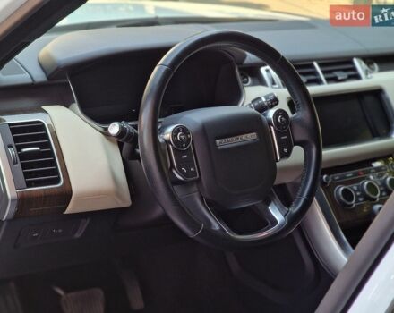 Білий Ленд Ровер Range Rover Sport, об'ємом двигуна 2.99 л та пробігом 99 тис. км за 28490 $, фото 46 на Automoto.ua