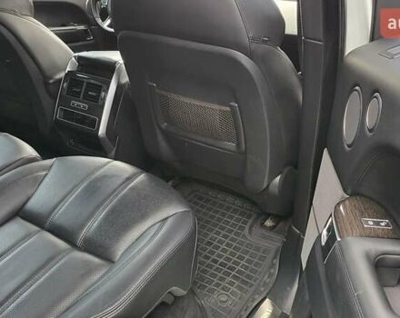 Білий Ленд Ровер Range Rover Sport, об'ємом двигуна 2.99 л та пробігом 215 тис. км за 27000 $, фото 18 на Automoto.ua