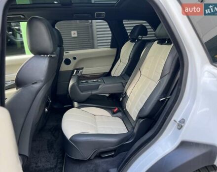 Белый Ленд Ровер Рендж Ровер Спорт, объемом двигателя 2.99 л и пробегом 147 тыс. км за 32900 $, фото 41 на Automoto.ua