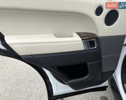 Білий Ленд Ровер Range Rover Sport, об'ємом двигуна 2.99 л та пробігом 98 тис. км за 32999 $, фото 24 на Automoto.ua