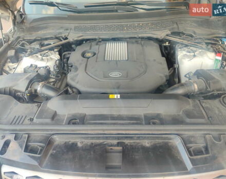 Білий Ленд Ровер Range Rover Sport, об'ємом двигуна 2.99 л та пробігом 219 тис. км за 23000 $, фото 6 на Automoto.ua