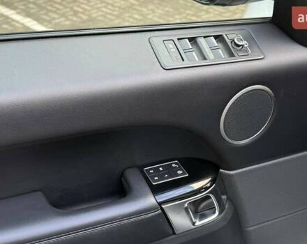 Білий Ленд Ровер Range Rover Sport, об'ємом двигуна 3 л та пробігом 261 тис. км за 26990 $, фото 19 на Automoto.ua