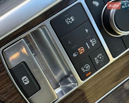 Білий Ленд Ровер Range Rover Sport, об'ємом двигуна 3 л та пробігом 171 тис. км за 24500 $, фото 27 на Automoto.ua