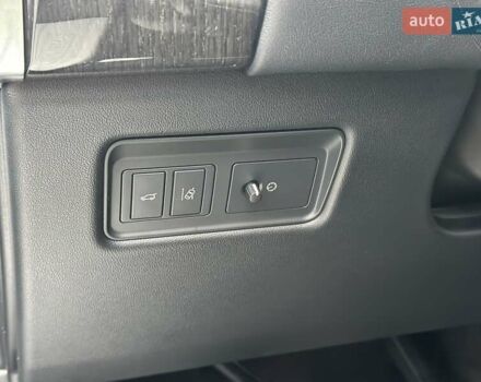 Білий Ленд Ровер Range Rover Sport, об'ємом двигуна 2.99 л та пробігом 140 тис. км за 25900 $, фото 22 на Automoto.ua