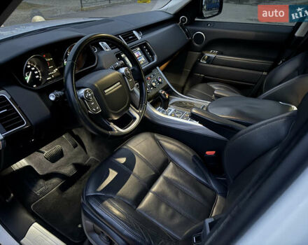 Білий Ленд Ровер Range Rover Sport, об'ємом двигуна 2.99 л та пробігом 146 тис. км за 24500 $, фото 11 на Automoto.ua
