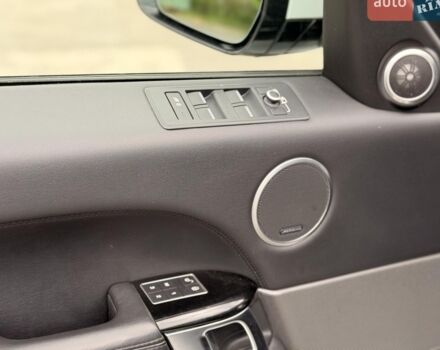Білий Ленд Ровер Range Rover Sport, об'ємом двигуна 3 л та пробігом 194 тис. км за 22490 $, фото 8 на Automoto.ua