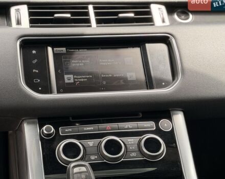 Білий Ленд Ровер Range Rover Sport, об'ємом двигуна 3 л та пробігом 194 тис. км за 22490 $, фото 20 на Automoto.ua