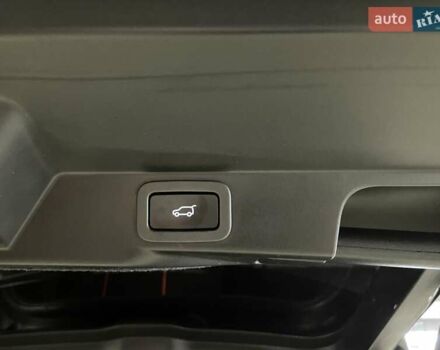 Білий Ленд Ровер Range Rover Sport, об'ємом двигуна 3 л та пробігом 132 тис. км за 33700 $, фото 20 на Automoto.ua