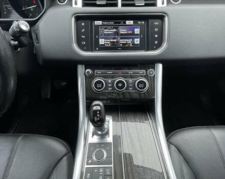 Білий Ленд Ровер Range Rover Sport, об'ємом двигуна 2.99 л та пробігом 121 тис. км за 29000 $, фото 13 на Automoto.ua