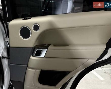 Білий Ленд Ровер Range Rover Sport, об'ємом двигуна 2.99 л та пробігом 62 тис. км за 36500 $, фото 60 на Automoto.ua