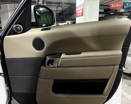 Білий Ленд Ровер Range Rover Sport, об'ємом двигуна 2.99 л та пробігом 62 тис. км за 36500 $, фото 65 на Automoto.ua