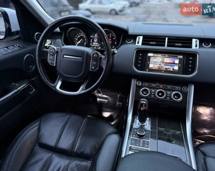 Белый Ленд Ровер Рендж Ровер Спорт, объемом двигателя 3 л и пробегом 187 тыс. км за 28500 $, фото 49 на Automoto.ua