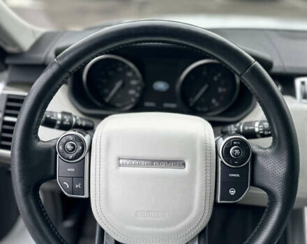Білий Ленд Ровер Range Rover Sport, об'ємом двигуна 2.99 л та пробігом 161 тис. км за 31000 $, фото 5 на Automoto.ua