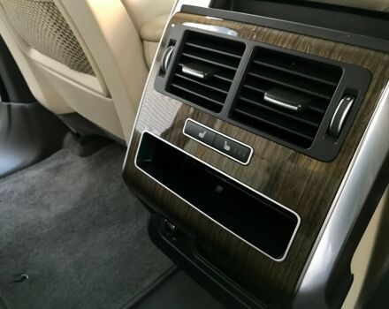 Білий Ленд Ровер Range Rover Sport, об'ємом двигуна 3 л та пробігом 80 тис. км за 51500 $, фото 52 на Automoto.ua