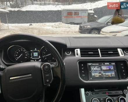 Белый Ленд Ровер Рендж Ровер Спорт, объемом двигателя 3 л и пробегом 130 тыс. км за 29899 $, фото 6 на Automoto.ua