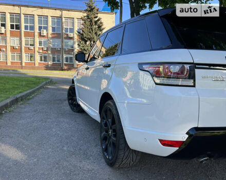 Білий Ленд Ровер Range Rover Sport, об'ємом двигуна 3 л та пробігом 162 тис. км за 36500 $, фото 11 на Automoto.ua