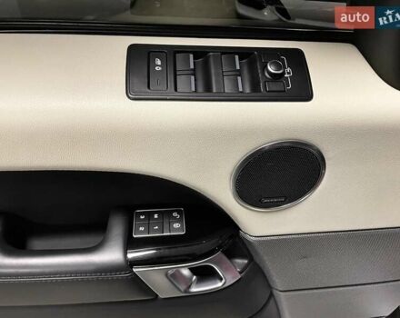 Білий Ленд Ровер Range Rover Sport, об'ємом двигуна 3 л та пробігом 132 тис. км за 33700 $, фото 34 на Automoto.ua
