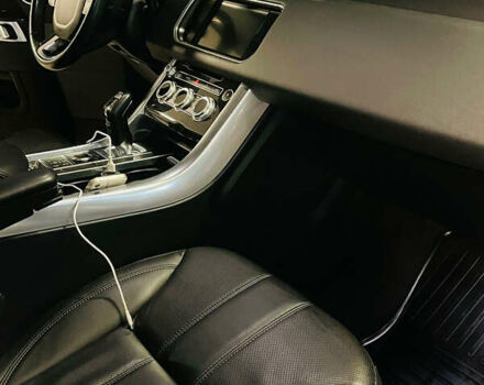 Білий Ленд Ровер Range Rover Sport, об'ємом двигуна 3 л та пробігом 150 тис. км за 32900 $, фото 23 на Automoto.ua