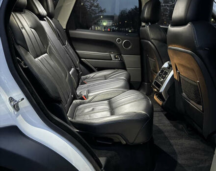 Білий Ленд Ровер Range Rover Sport, об'ємом двигуна 2.99 л та пробігом 146 тис. км за 24500 $, фото 17 на Automoto.ua