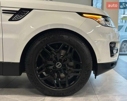 Білий Ленд Ровер Range Rover Sport, об'ємом двигуна 2.99 л та пробігом 132 тис. км за 28900 $, фото 4 на Automoto.ua
