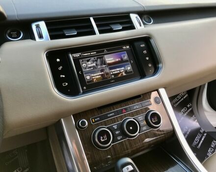 Білий Ленд Ровер Range Rover Sport, об'ємом двигуна 3 л та пробігом 80 тис. км за 51500 $, фото 46 на Automoto.ua